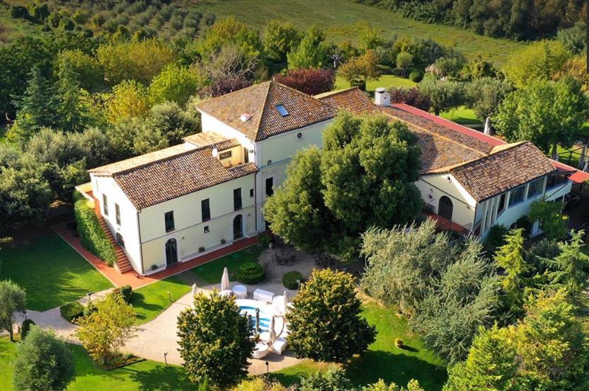 Casale Delle Arti Hotel Mosciano SantʼAngelo Exterior foto